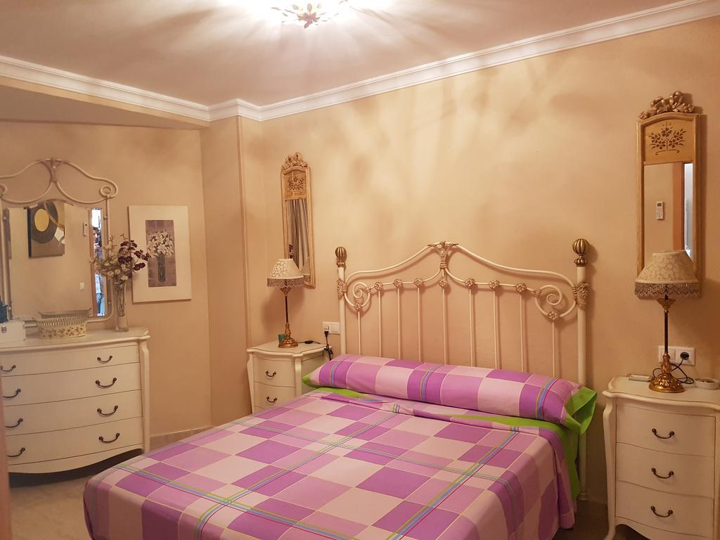 Brisas Cayetano Apartment Кадис Екстериор снимка